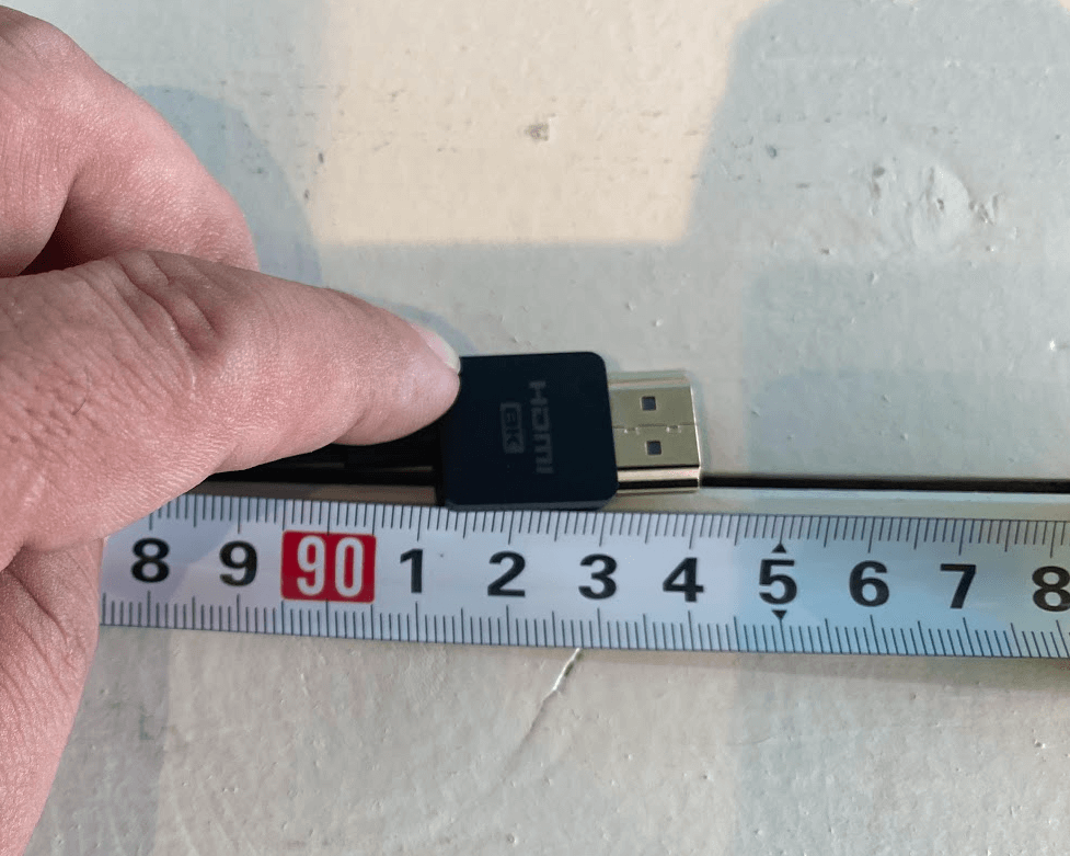 HDMIの長さは94cm
